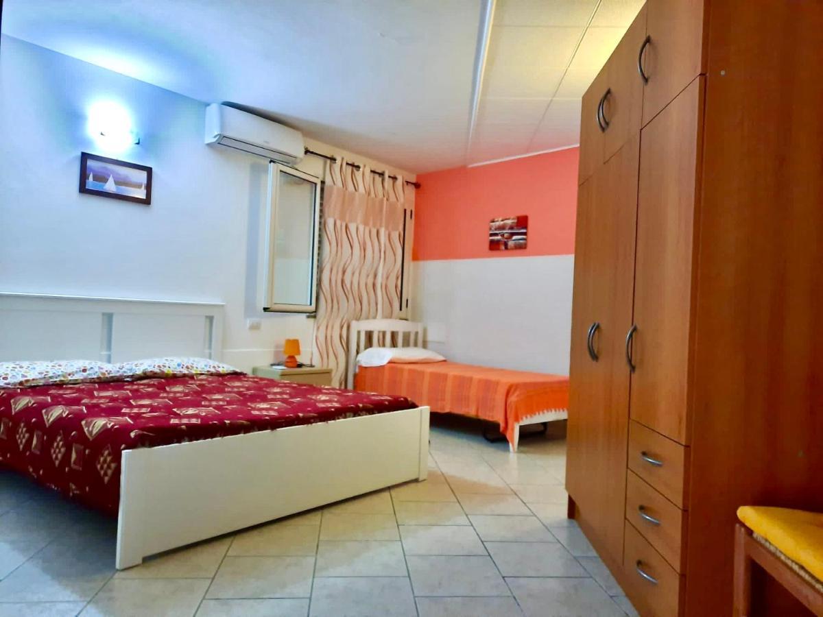 L'Oasi Di Chia Panzió Kültér fotó